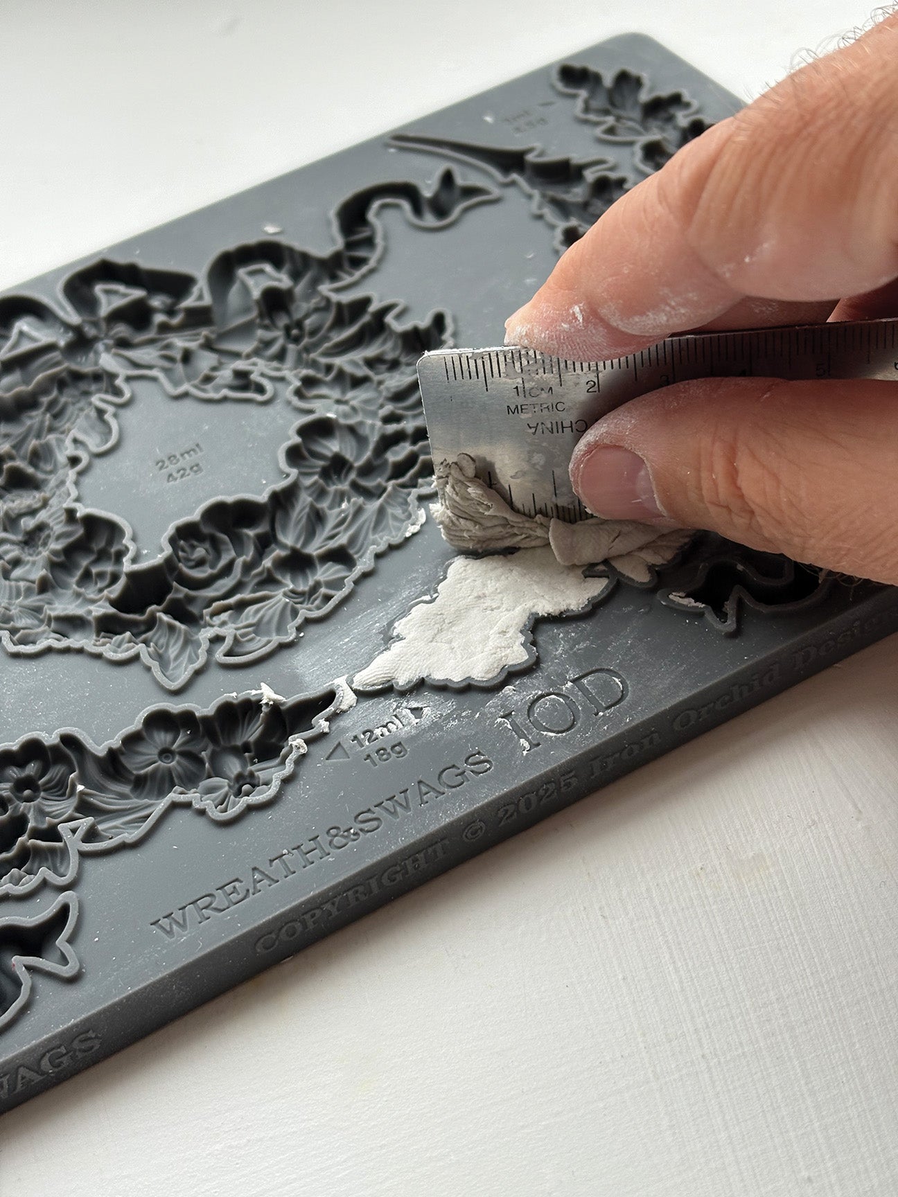 Wreath and Swag OD Mould