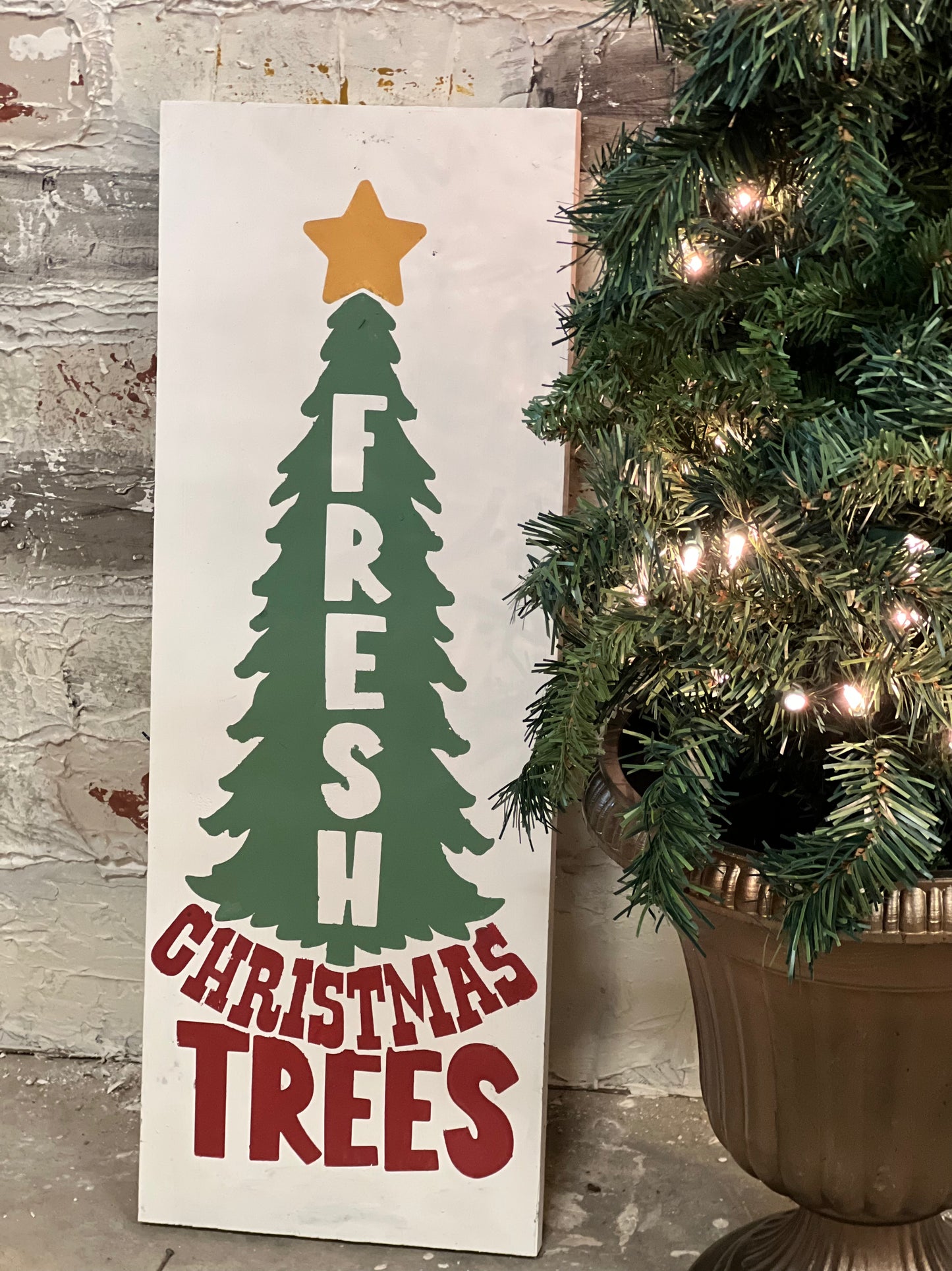Vintage Christmas Tree sign