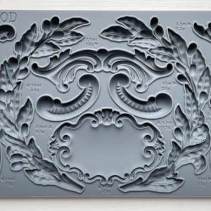 Olive Crest Mold
