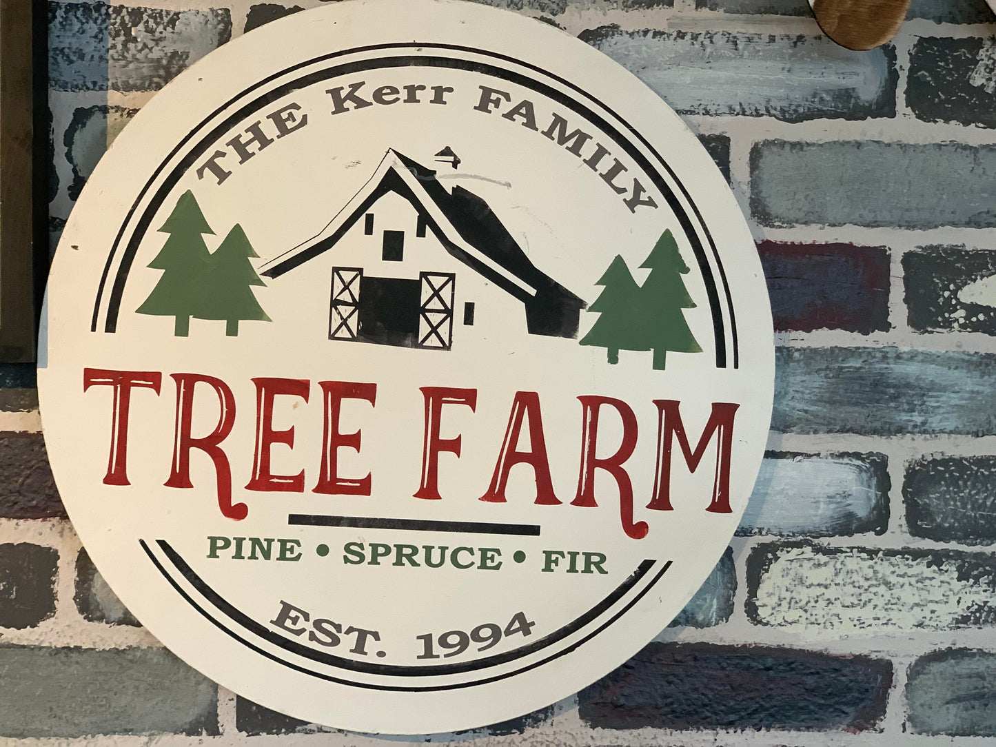 Personalized Round Tree Farm Sign